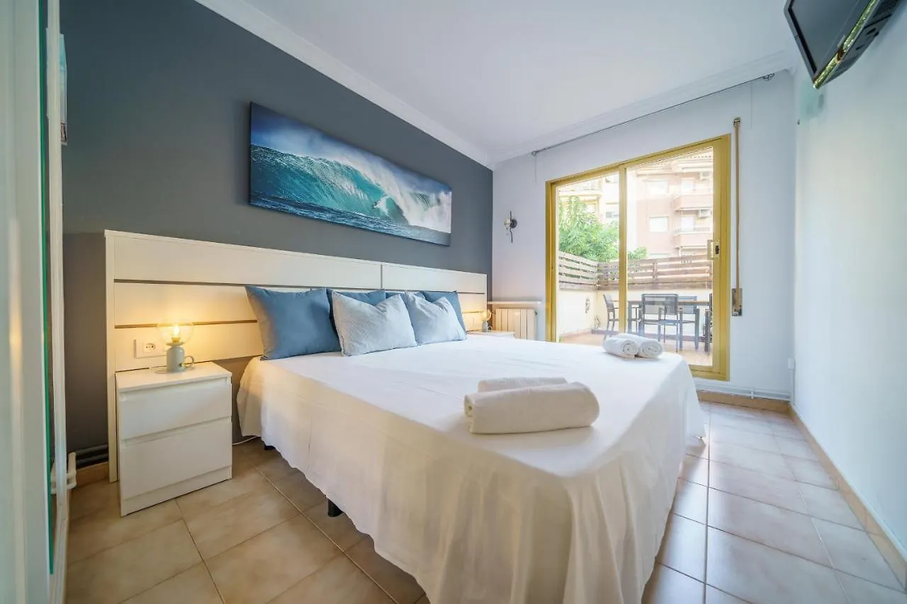 Apartment Homeholidaysrentals Liberty - Costa Barcelona Pineda de Mar Spain