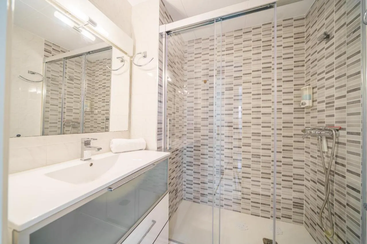 Homeholidaysrentals Liberty - Costa Barcelona Pineda de Mar Apartment