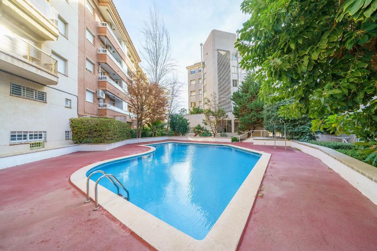 Homeholidaysrentals Liberty - Costa Barcelona Pineda de Mar Spain