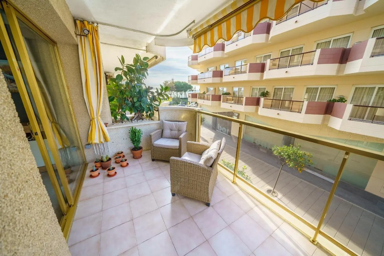 Apartment Homeholidaysrentals Liberty - Costa Barcelona Pineda de Mar
