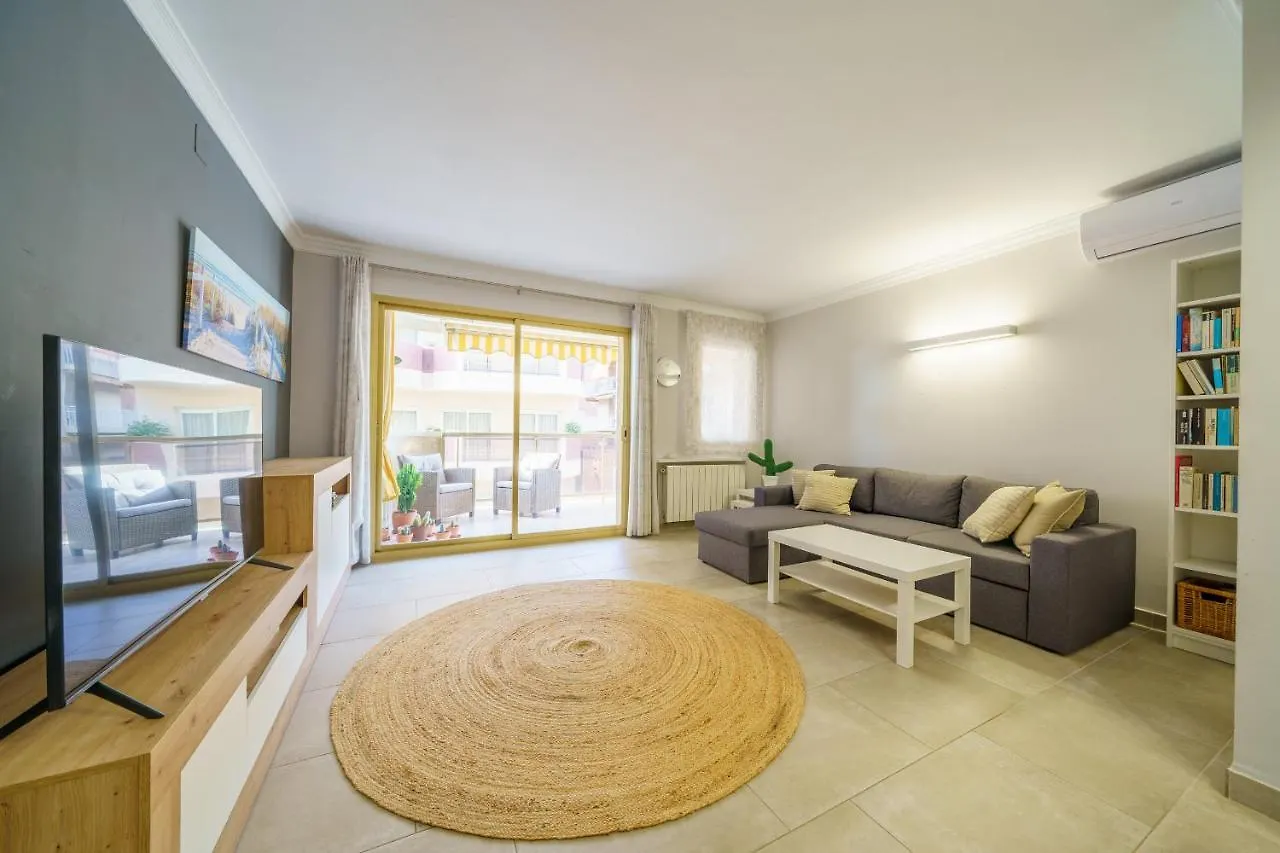 Homeholidaysrentals Liberty - Costa Barcelona Pineda de Mar